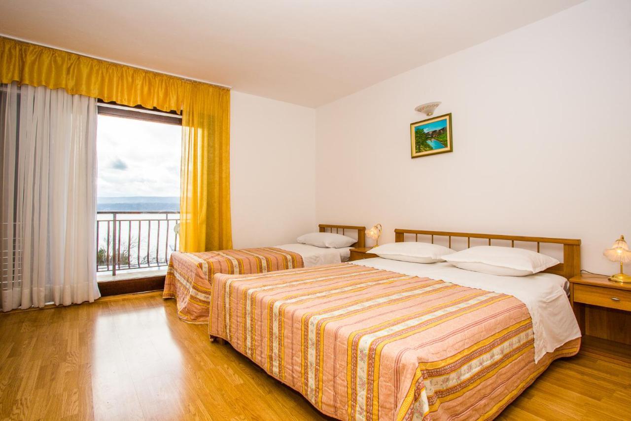 Apartmani Pava Omis Exterior photo