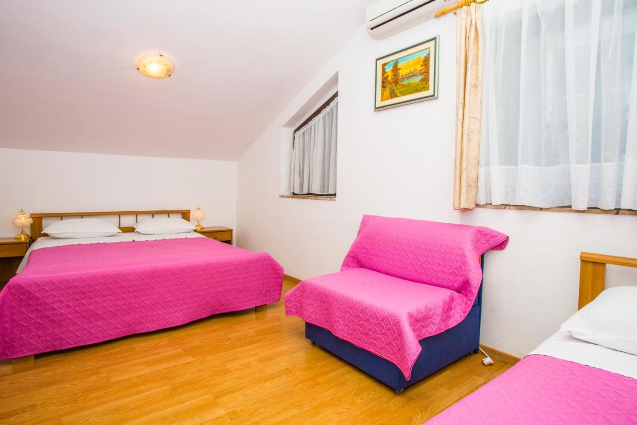 Apartmani Pava Omis Exterior photo