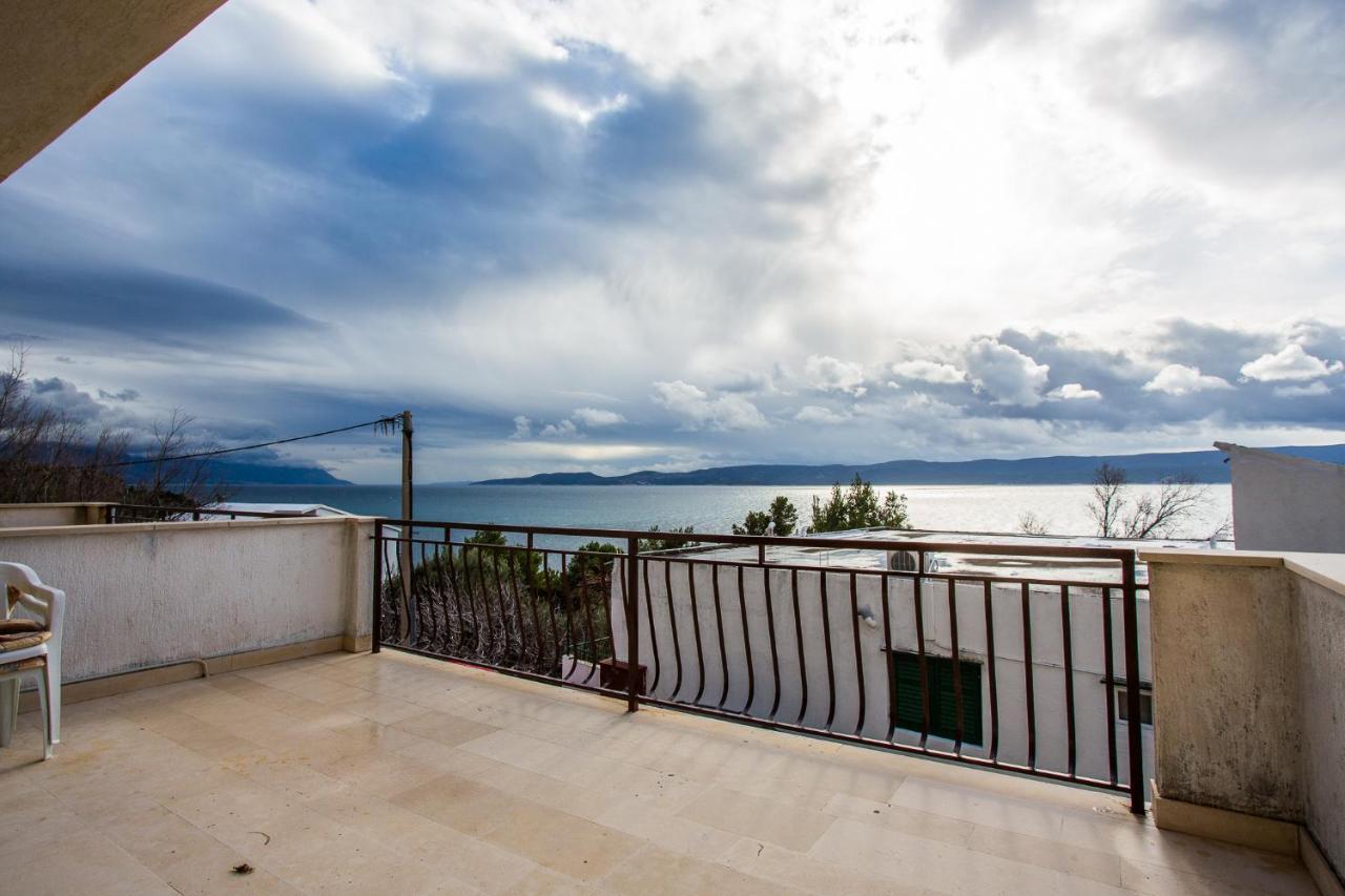 Apartmani Pava Omis Exterior photo