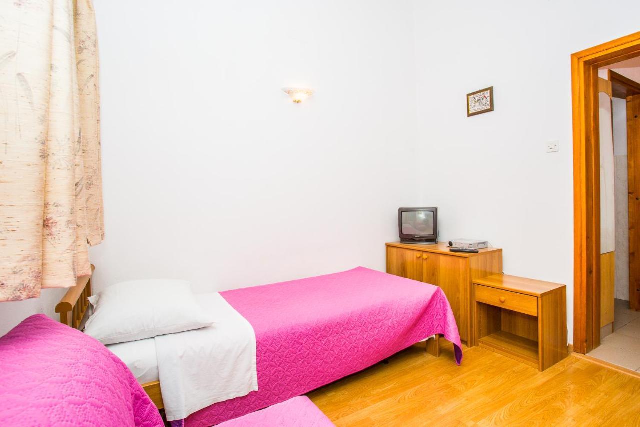 Apartmani Pava Omis Exterior photo