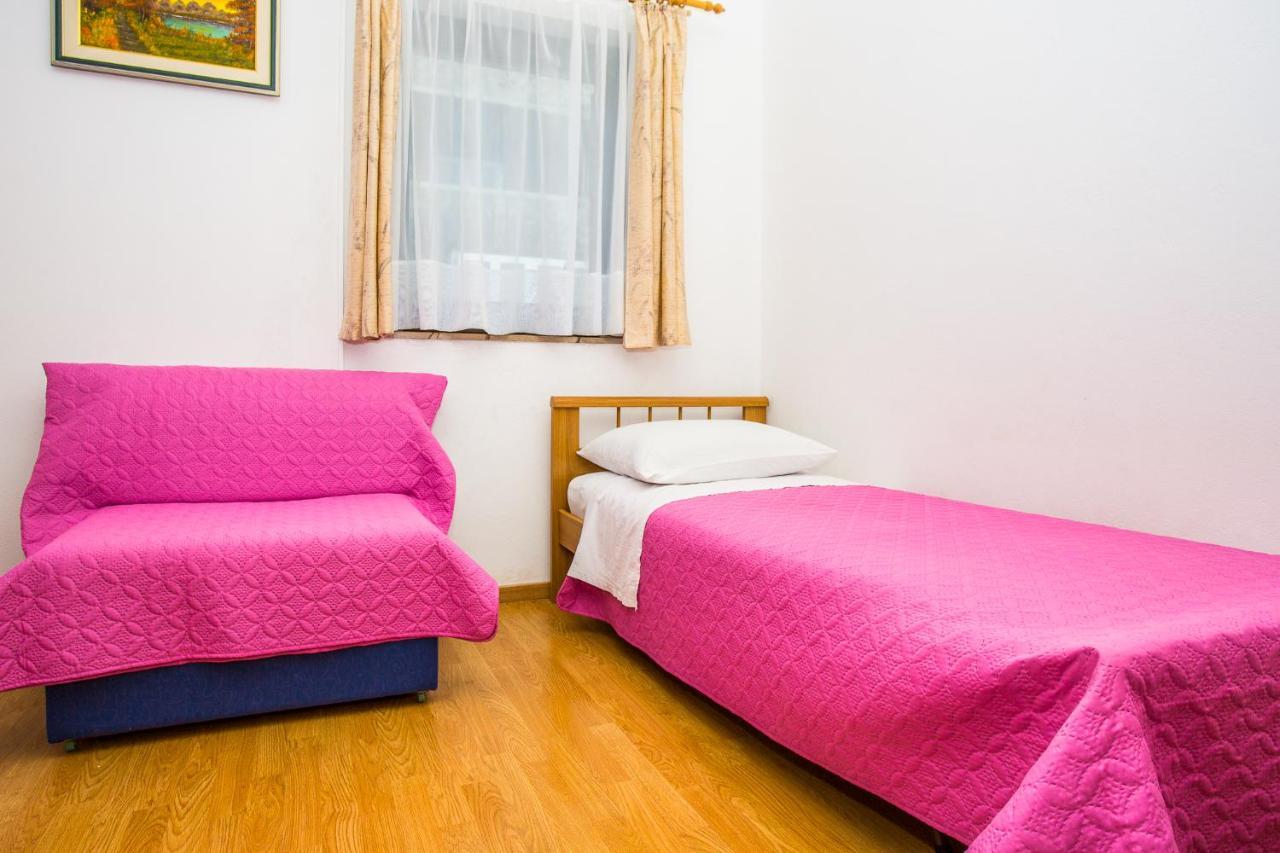 Apartmani Pava Omis Exterior photo